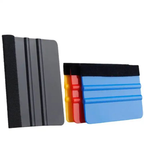 38. Platic scraper with felt edge