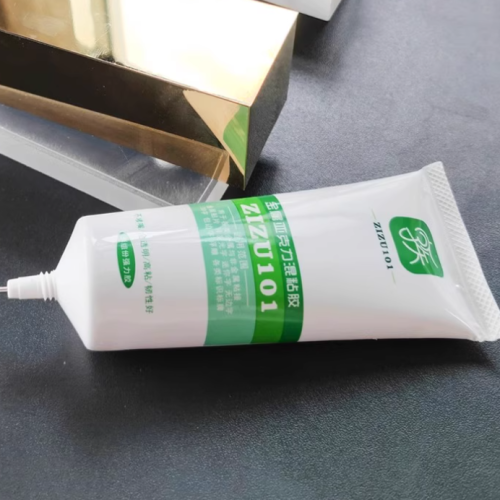 2. Instant glue (For metal and acrylic letter) 80g Conic nozzle